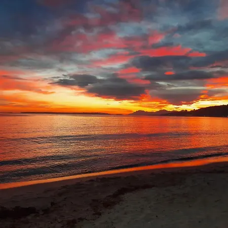 Au Coeur De Juan A Deux Pas Des Plages شقة