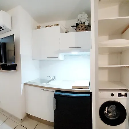 Au Coeur De Juan A Deux Pas Des Plages Antibes